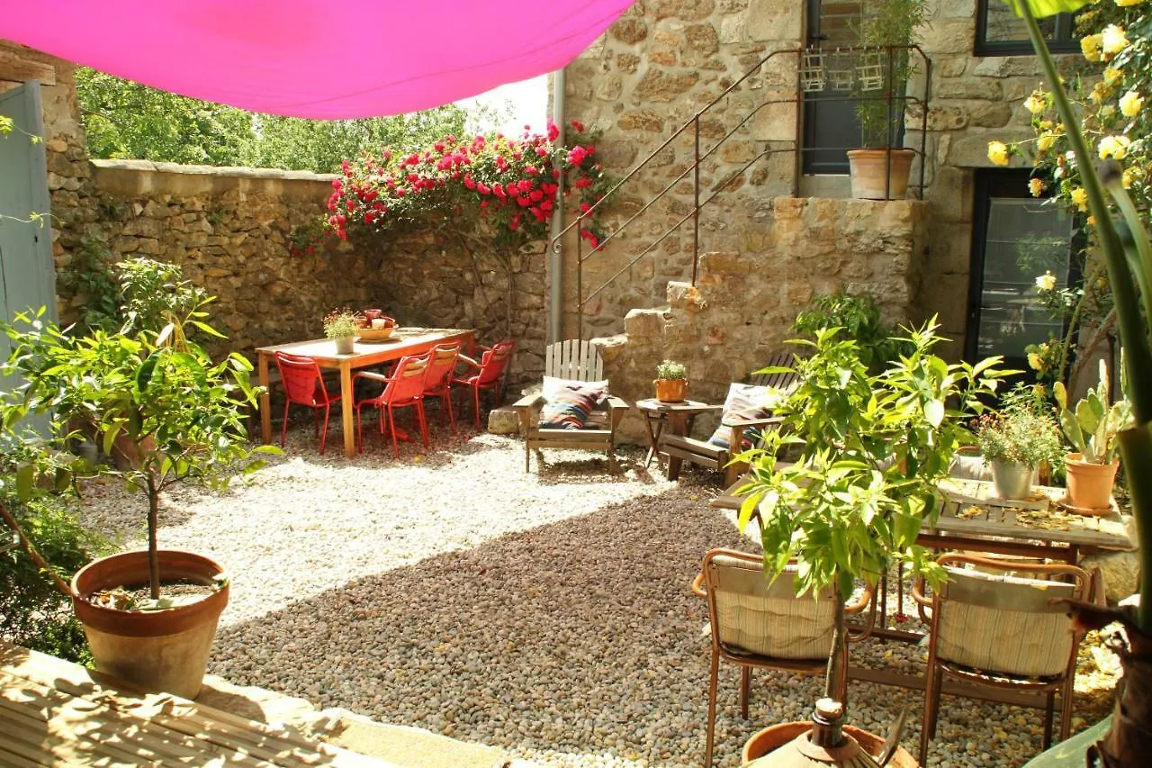 مبيت وإفطار Chirols La Demeure Des Maitres 3*,