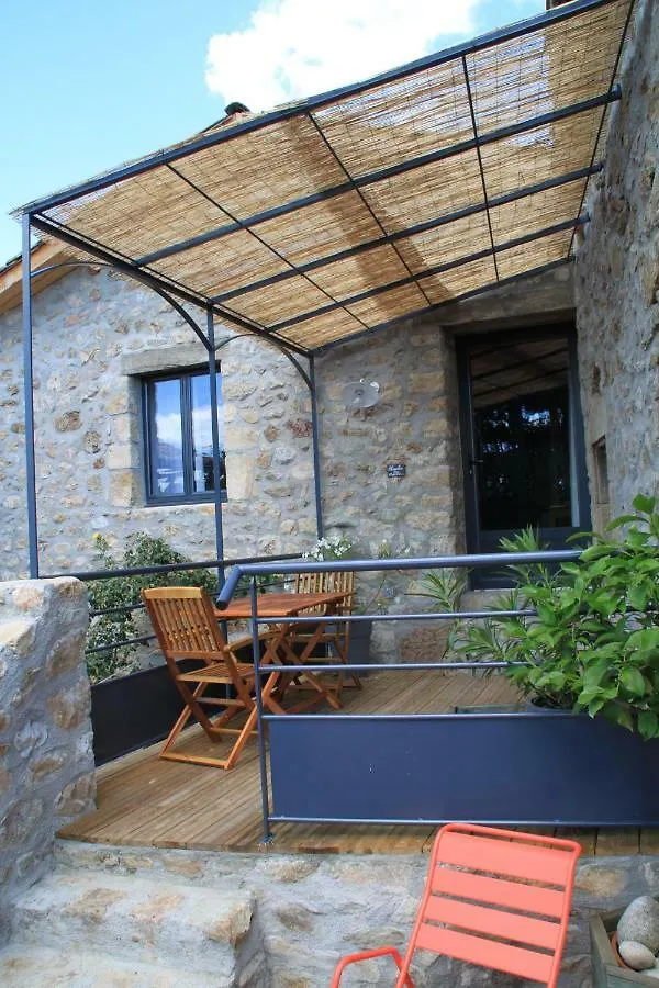 مبيت وإفطار Chirols La Demeure Des Maitres 3*,