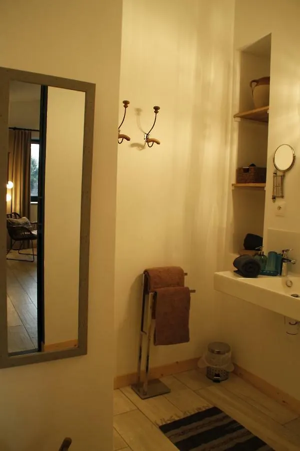 La Demeure Des Maitres Bed & Breakfast Chirols 3*,