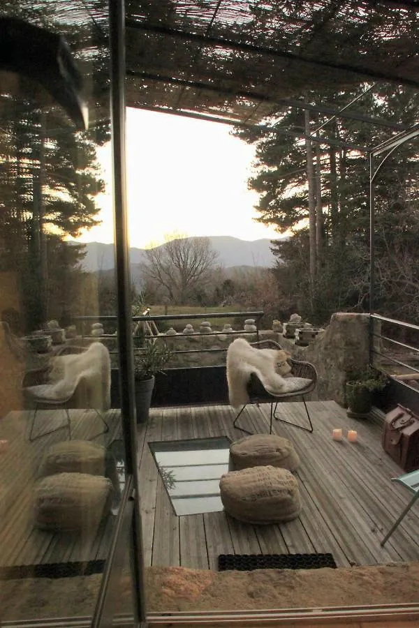 La Demeure Des Maitres Bed & Breakfast Chirols